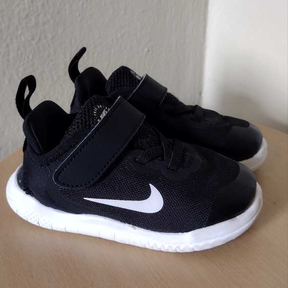 Nike Other - TODDLER NIKE FREE RUN SNEAKERS